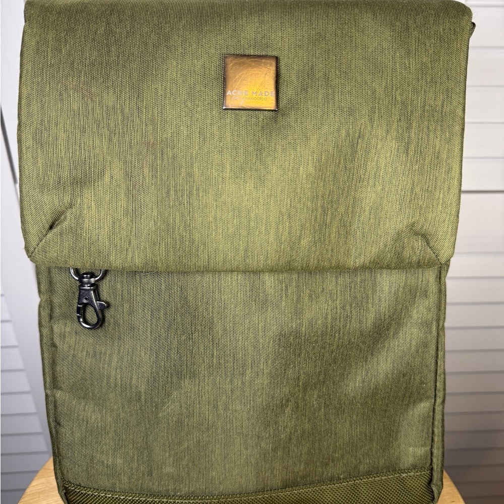 Acme Made Montgomery Street Photography Bag Adjustable Strap